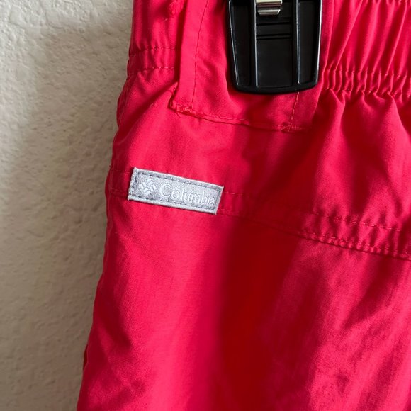 Columbia Women's Alpine Chill Red Hibiscus Shorts Size M Style AL4572 - Picture 11 of 12